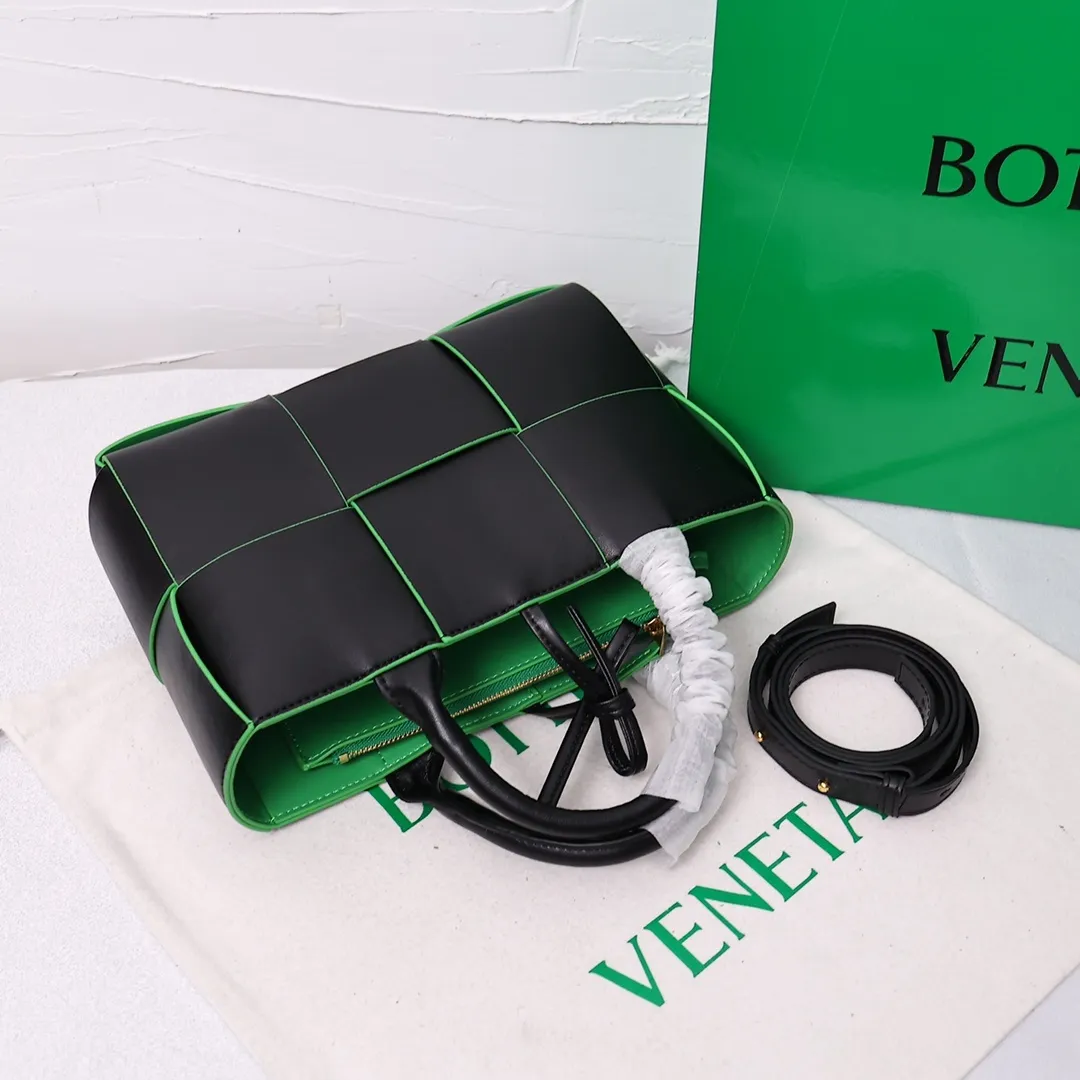 All Categories Official Website "Brand Women's Bags" Women's Bags 💙 BV 2025 Official Website New BV Crossbody Bag